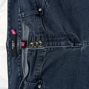Torrid jeans. Stretch size 20